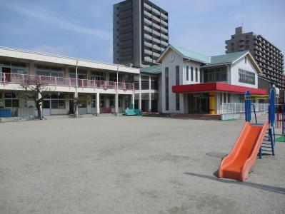 蟹保園舎